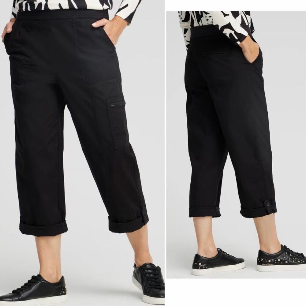 CHICOS Navy Blue Poplin Cropped Roll Tab Pants-M